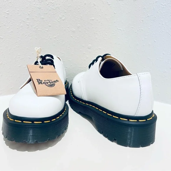 Dr. Martens 1461 Bex Smooth Leather Unisex White Oxford Shoes Sz W-8 M-7 NEW